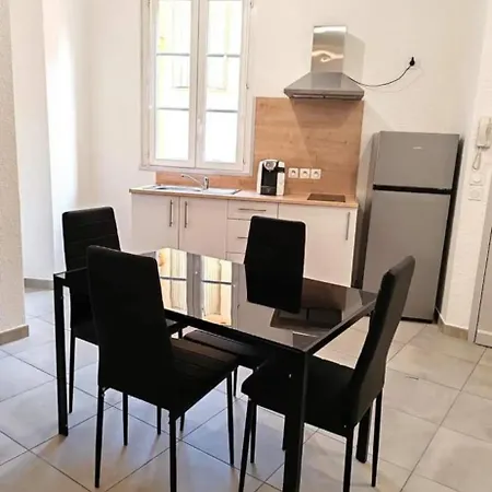 Centre Gare Apartamento Perpinhã